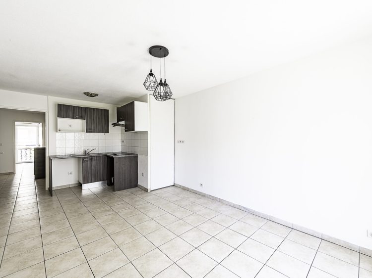 00376258_nice_02092022_4