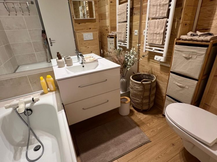 160c43ee-a97f-46aa-bbf0-f47069336890